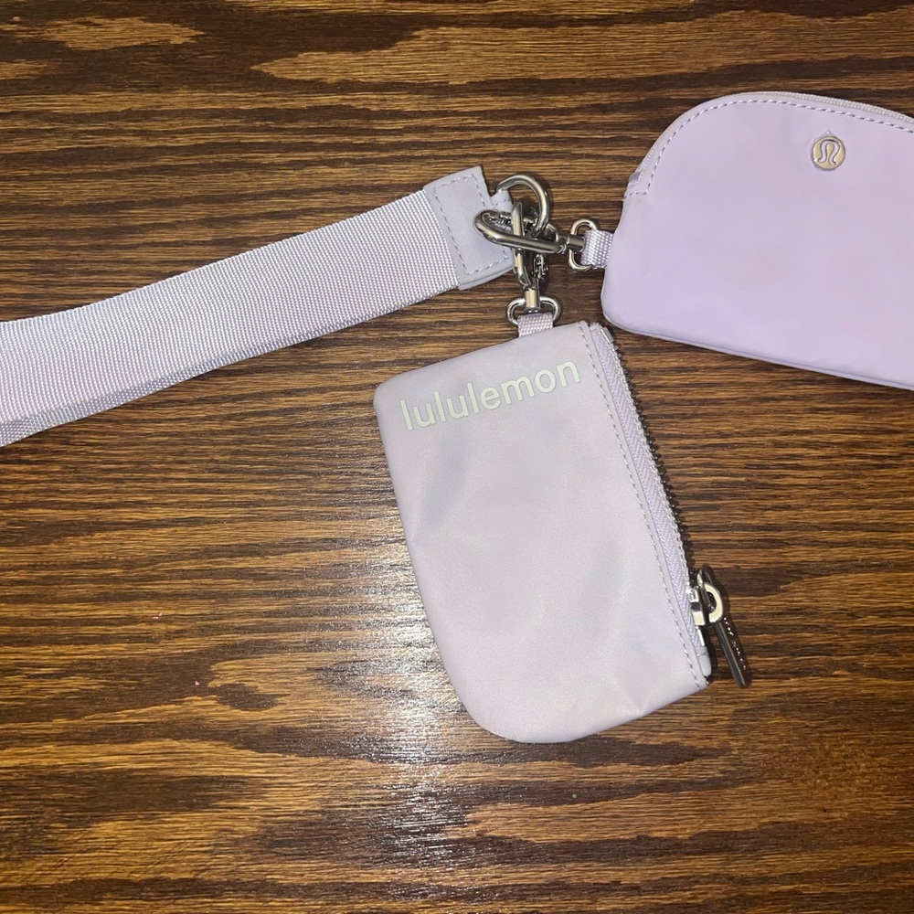 Lululemon Dual Pouch Wrislet